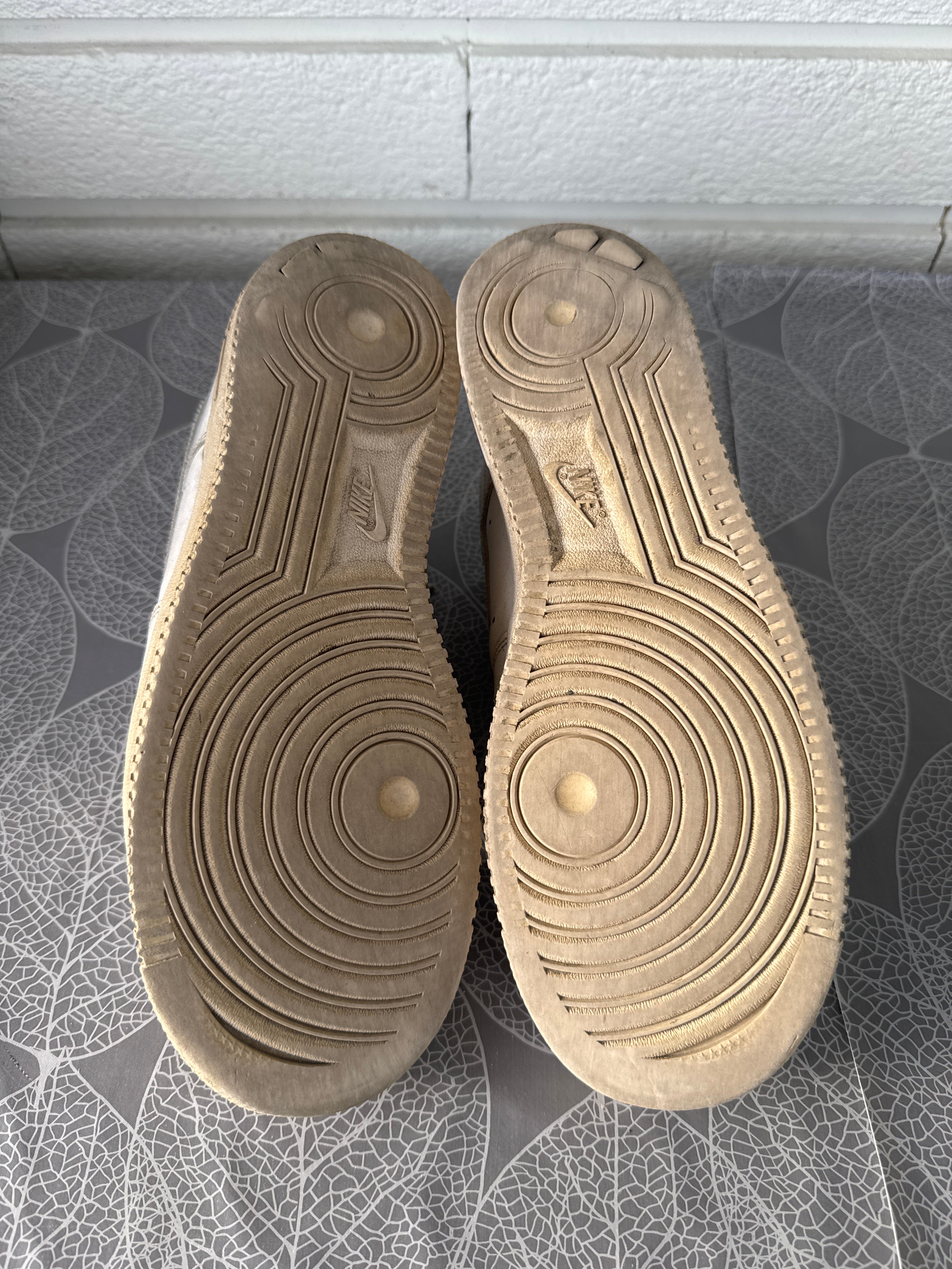 Air Force 1 Low Hvit 42,5 - Brukt